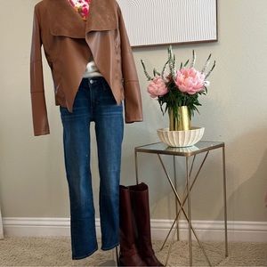 LEVI'S BOYFRIEND JEANS, Size 27